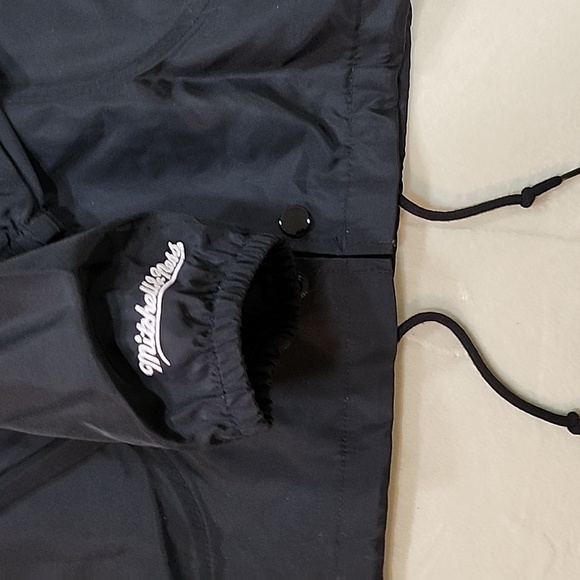 Mitchell & Ness Chicago Bulls windbreaker jacket XL - Picture 4 of 6